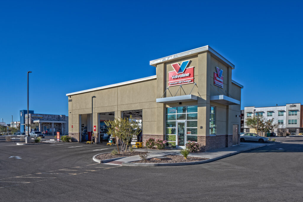 Mesa Absolute NNN Corporate Ground Lease Trades at $2.6M