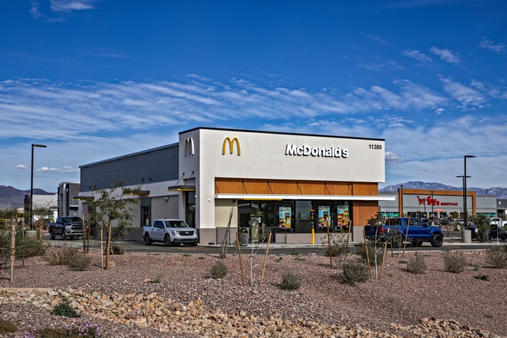 MARANA MCDONALD’S GROUND LEASE TRADES AT $2.91M